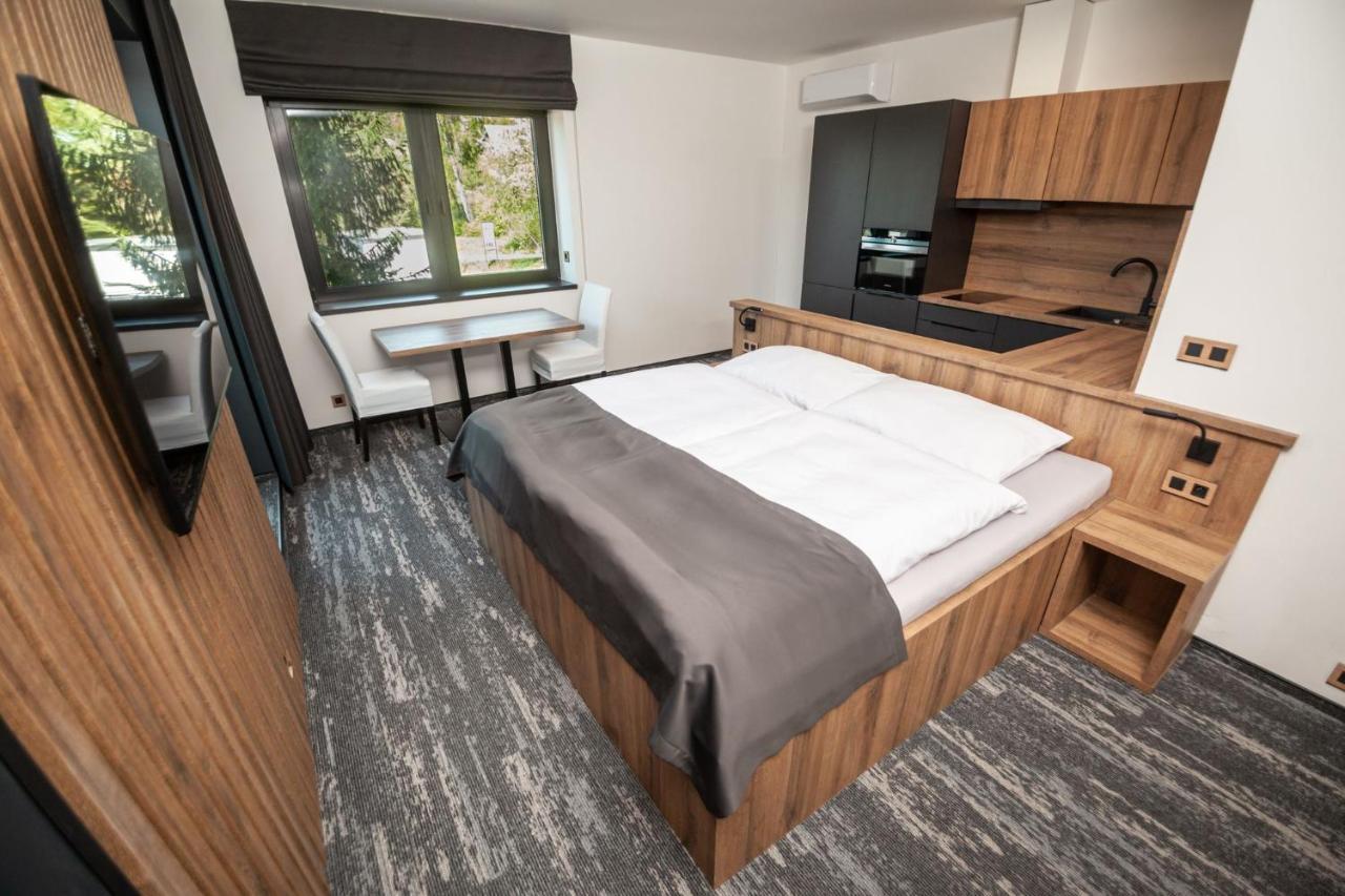 Hotel Kras Jedovnice Dış mekan fotoğraf
