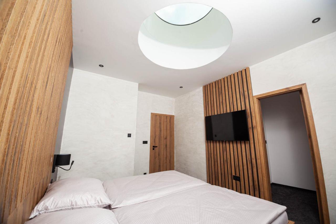Hotel Kras Jedovnice Dış mekan fotoğraf