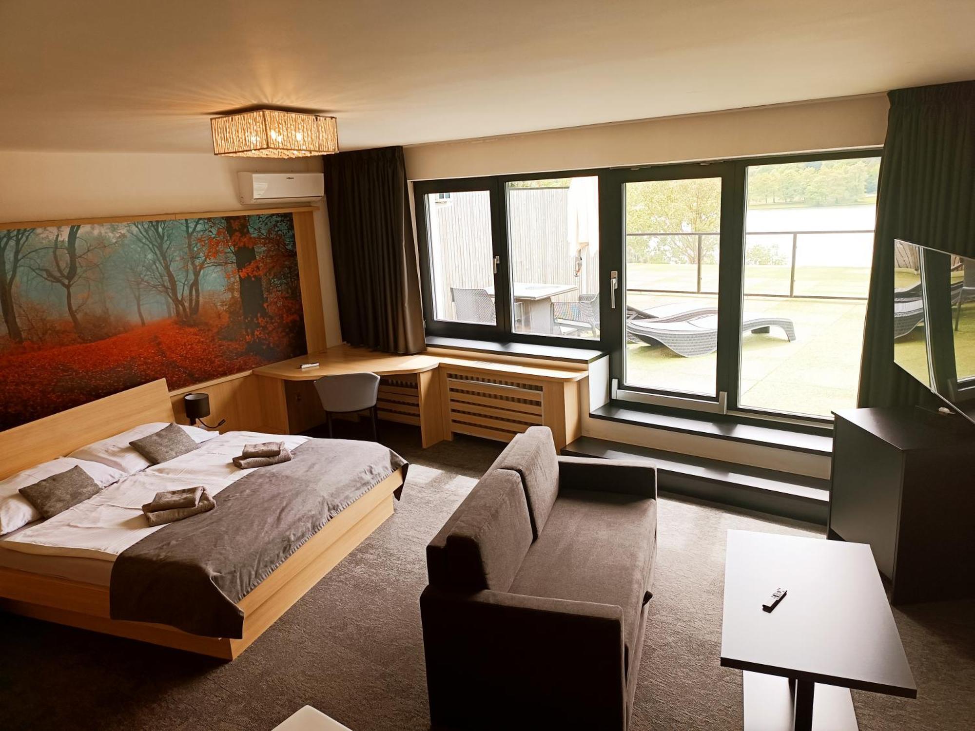 Hotel Kras Jedovnice Dış mekan fotoğraf