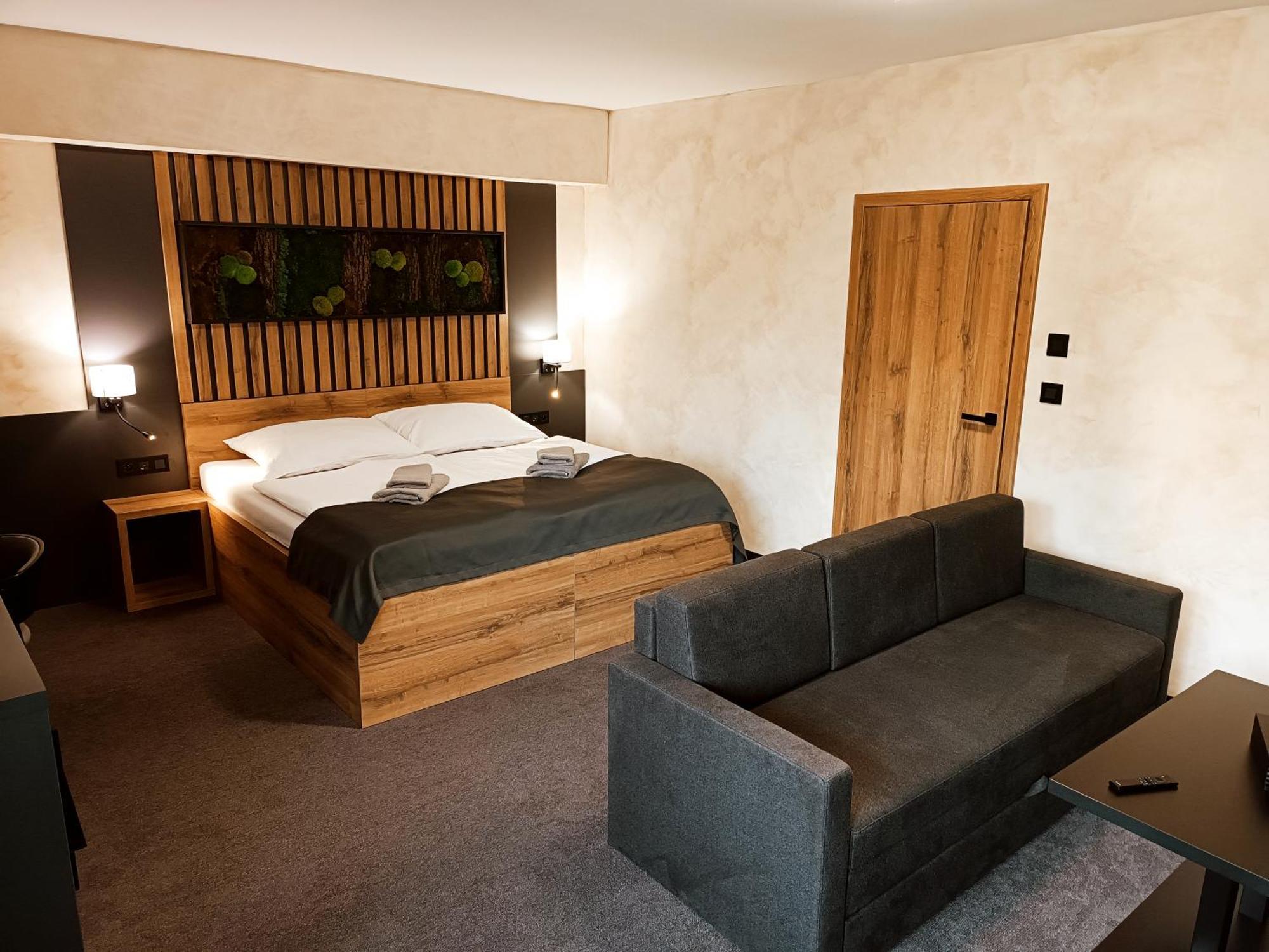 Hotel Kras Jedovnice Dış mekan fotoğraf